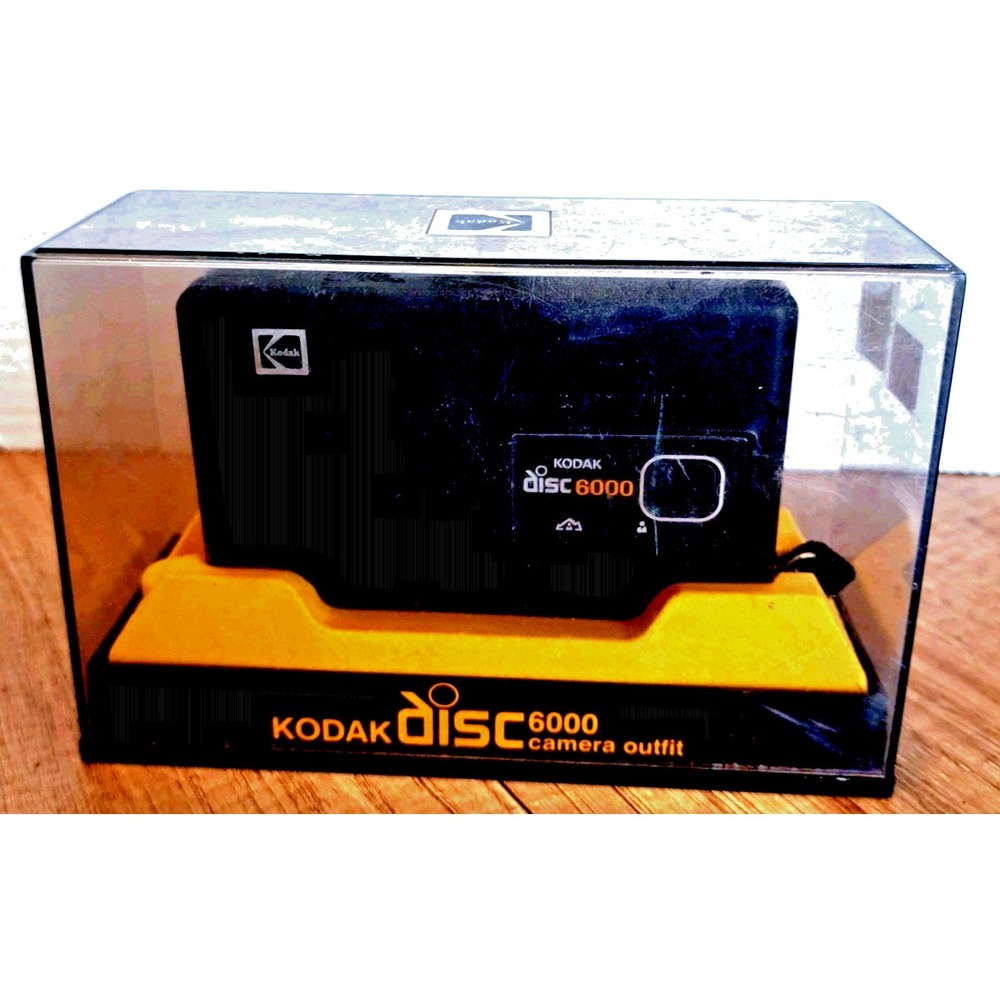 KODAK 6000 Disc Film Camera Vintage 1980s Retro w/ Display‎ Case UNTESTED